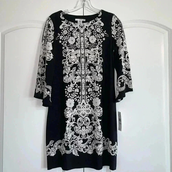 Studio 1-Petite 3/4 Sleeve Shift Dress - Picture 3 of 8